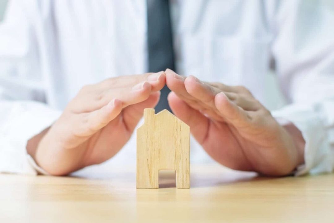 découvrez l'assurance pno (propriétaire non occupant) pour protéger votre bien immobilier inoccupé. bénéficiez d'une couverture adaptée à vos besoins, incluant la responsabilité civile, la protection contre les risques locatifs et bien plus encore. assurez l'avenir de votre investissement avec une solution fiable et accessible.