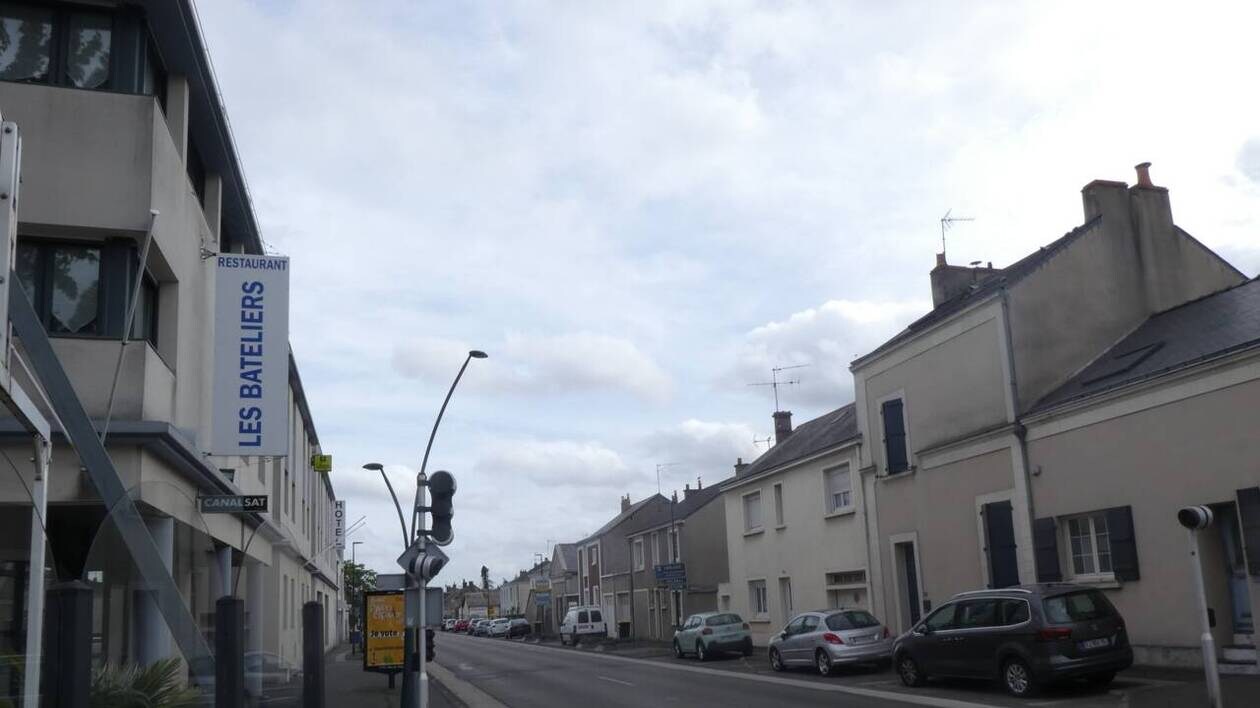 découvrez les meilleures offres d'assurance habitation à angers, adaptées à vos besoins et à votre budget. protégez votre domicile avec des garanties sur mesure et bénéficiez d'un accompagnement personnalisé. comparez les devis dès aujourd'hui pour sécuriser votre logement en toute sérénité.