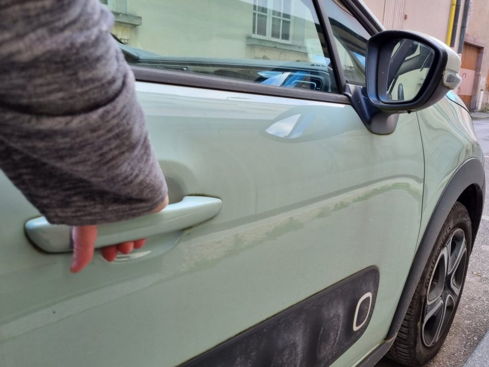 découvrez l'impact des vols de voitures sur la perte d'emploi et comment cela affecte la société et l'économie.